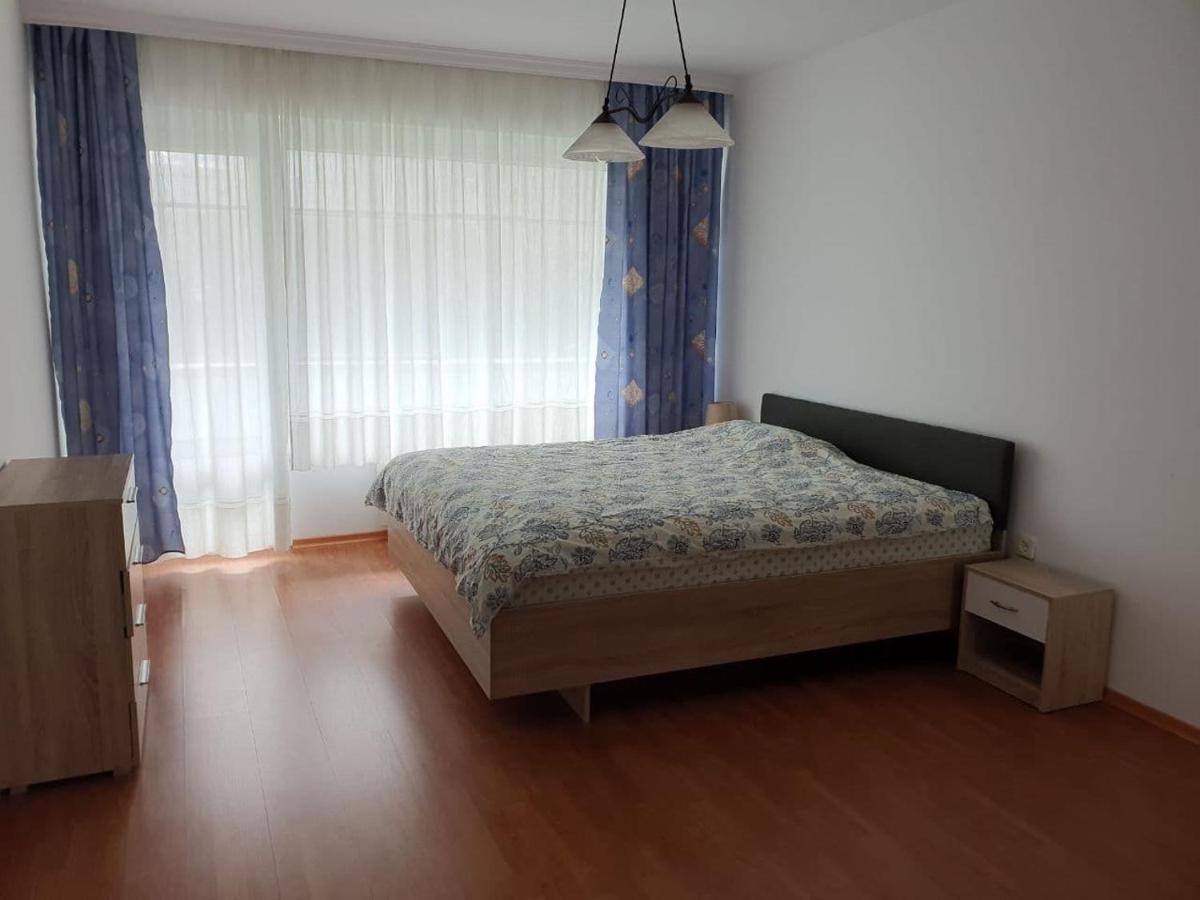 Апртамент Чайка Бл.17 Varna ภายนอก รูปภาพ